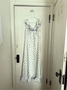 Caroline Constas NWT Size Medium White Floral Ruffle Maxi Dress